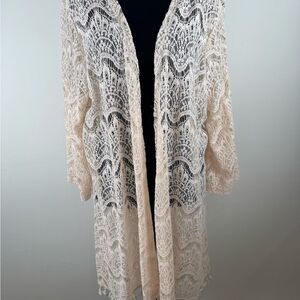 Chic Lace Women's Coat in Cream 3x